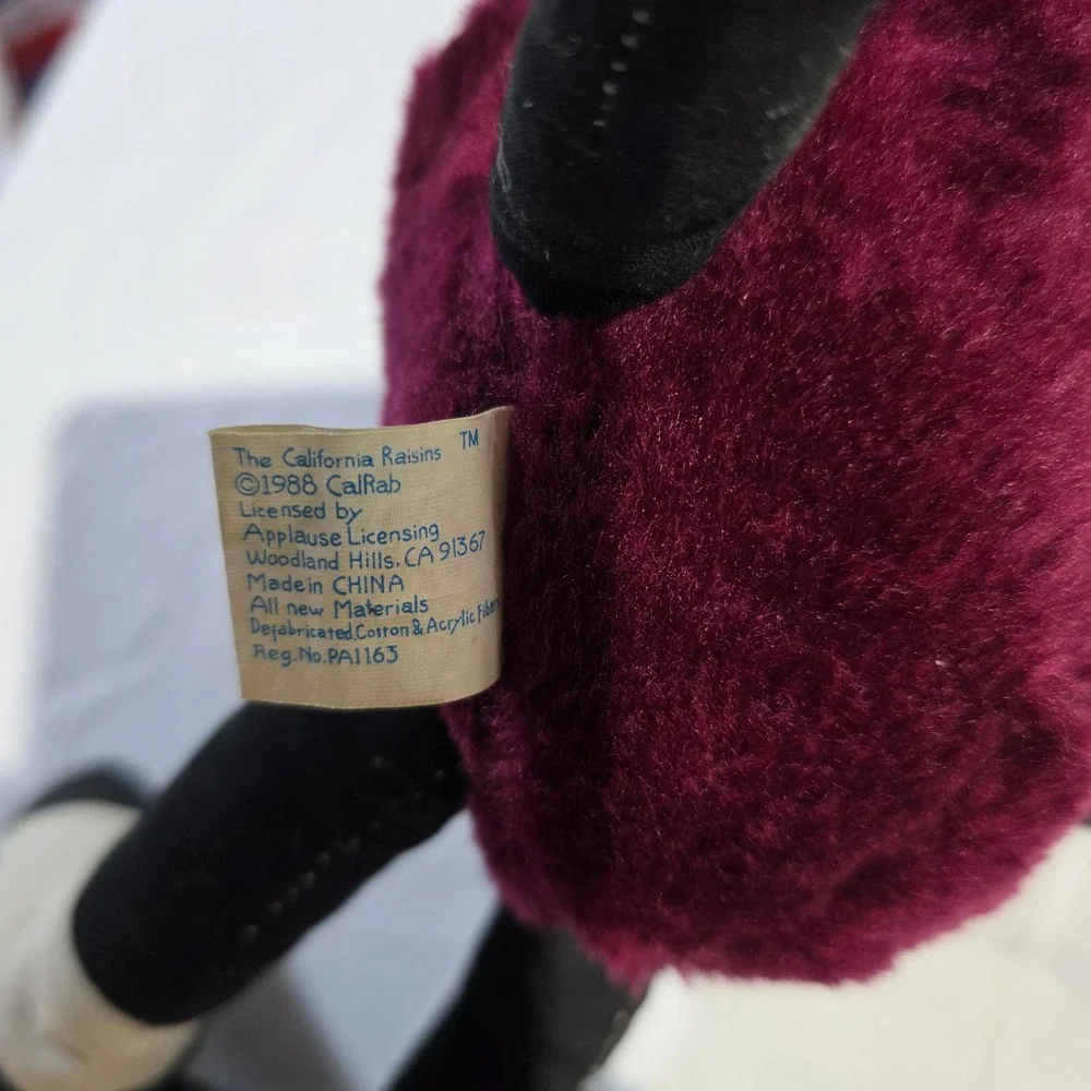 Vintage 1988 California Raisins Acme Plush Purple Fuzzy Tuxedo Mascot Toy 9in